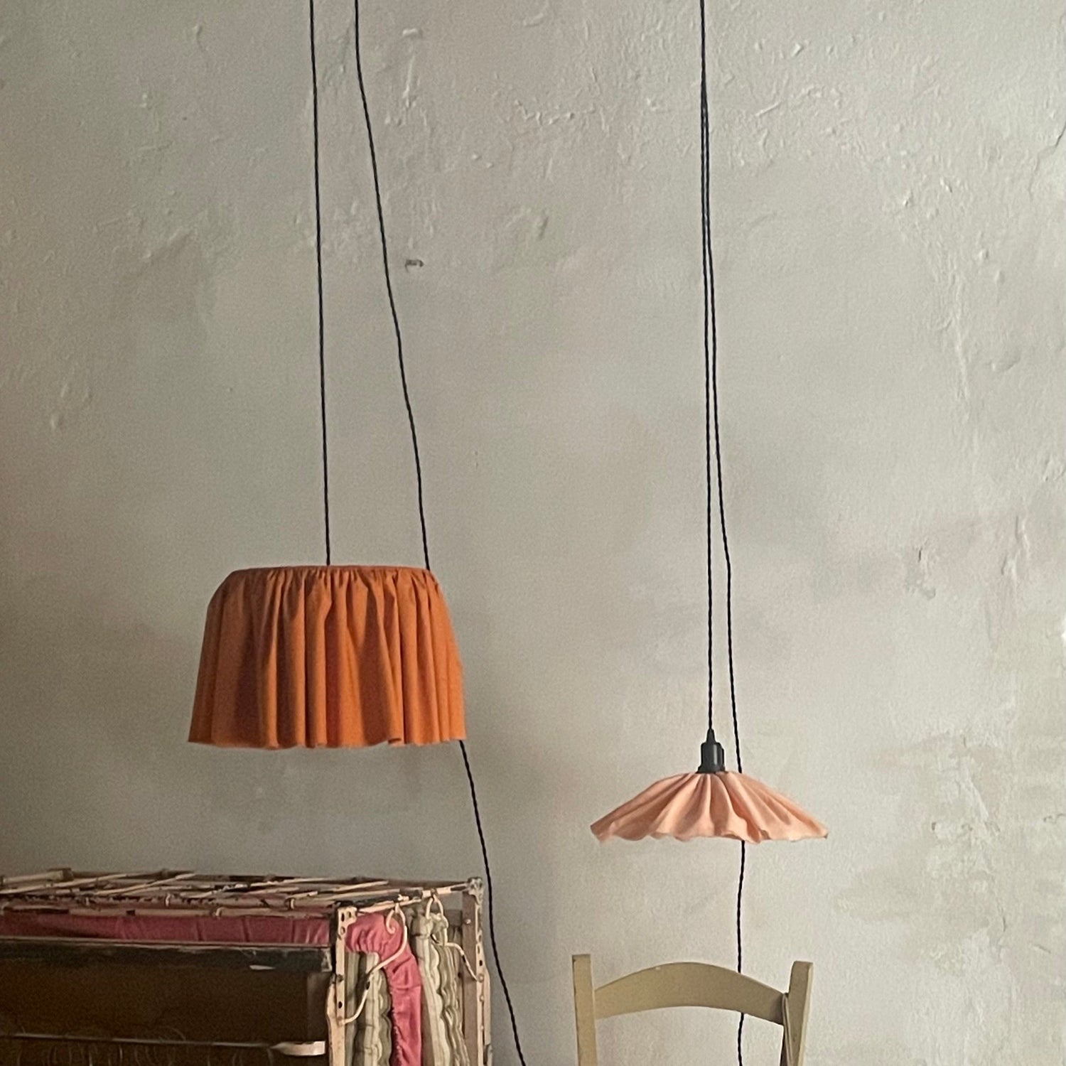 LAMPARAS COLGANTES MOVILES